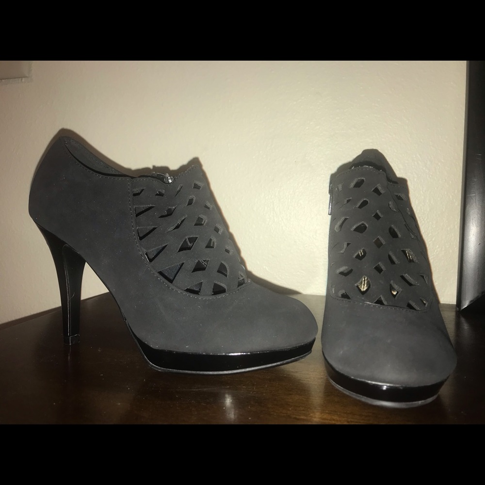Caged Booties - Picture 5 of 5